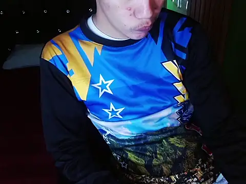 haku_nayro webcam