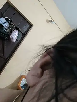 mini27mimi webcam
