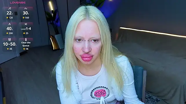 Luna_Beverly
