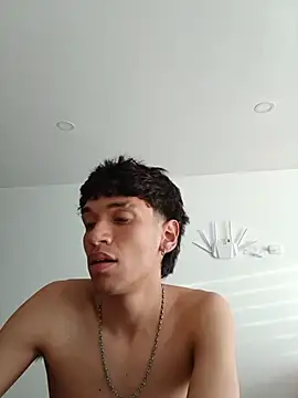 H3ll_B0Y_ webcam