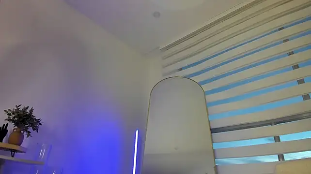 Ori_valentina webcam