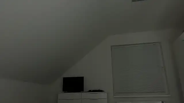 zxzx_cam1 webcam