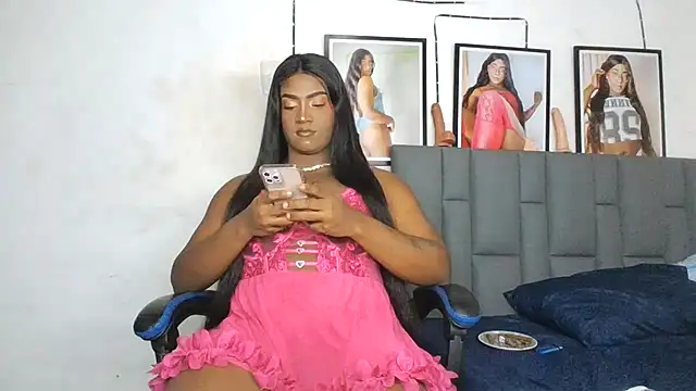bigcrisblack webcam