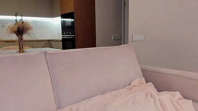 LureOfEva webcam