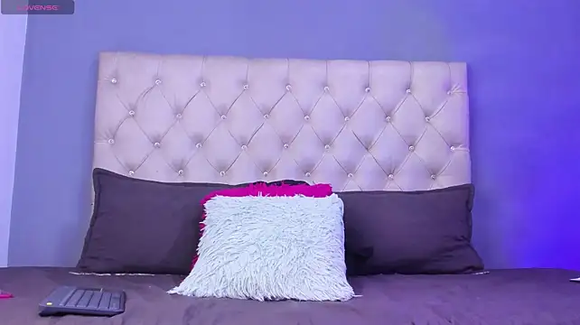 Vero_Ivanova webcam