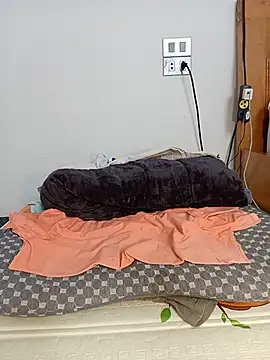 Zuzu-Asia webcam