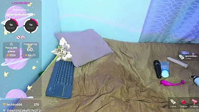 spicy_kirie_ webcam