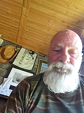 bbwlvr16@xh webcam