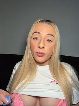 Strongqueen live sex cam