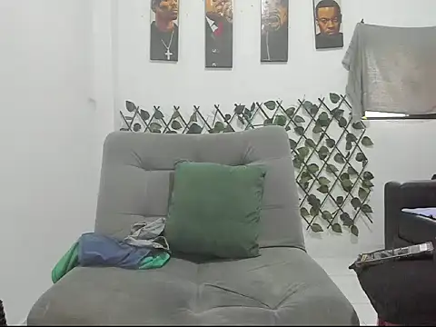Latins_Boss webcam
