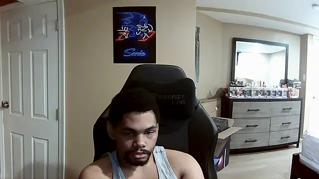 Neovergil0 webcam