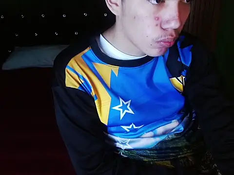haku_nayro webcam