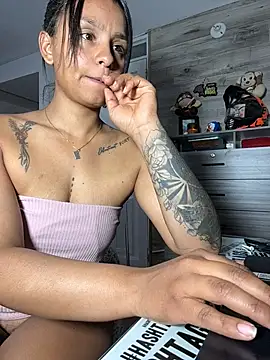 J_loren webcam