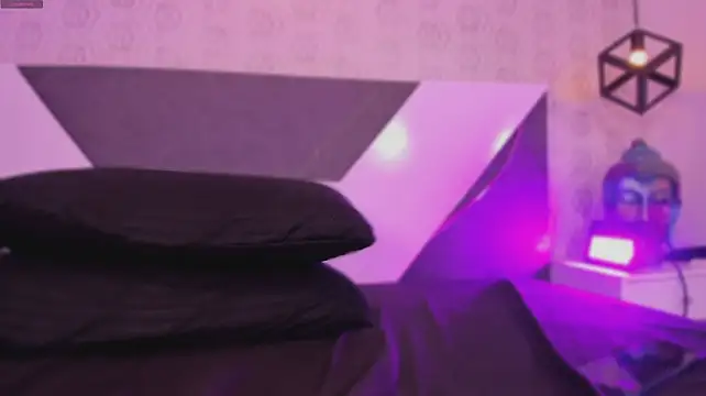 Vivian_Ellery live cam preview