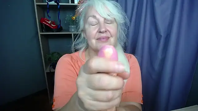 BlondyLeeBest webcam