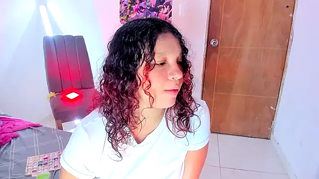 Emily_Coper18 webcam