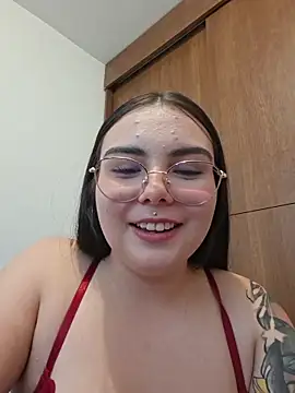 Julieth85_