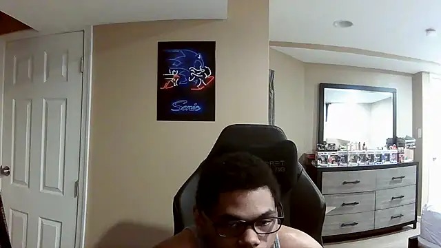 neovergil0 (M young) - #american #anime #brunettes #ebony #gamers #hd #masturbation #medium #small-audience #straight #young