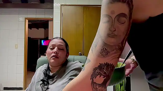 MarcellaGriffin webcam