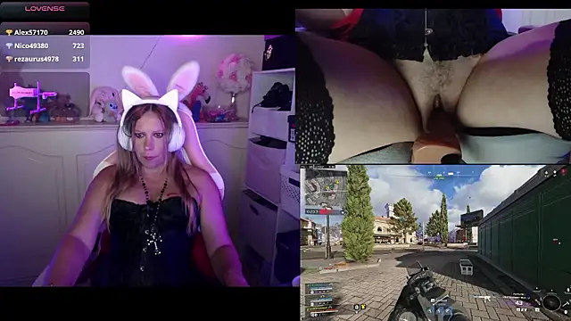 Angie-night webcam