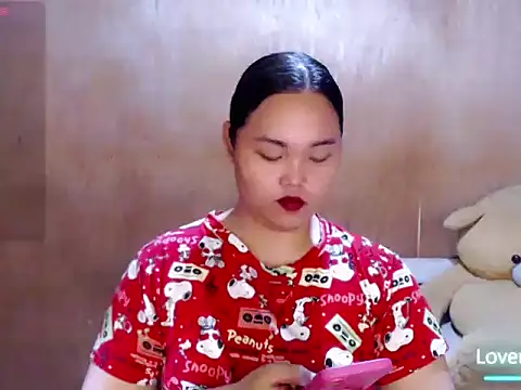 _Lylia webcam