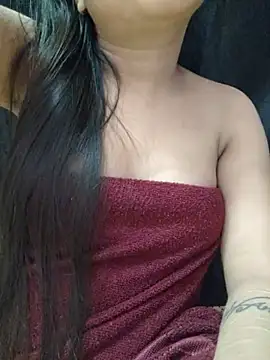 Roshni_98 live cam preview