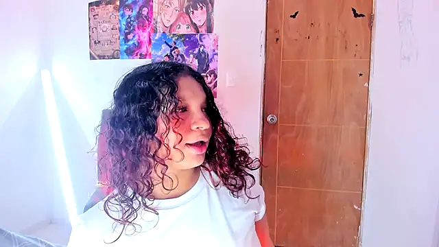 Emily_Coper18