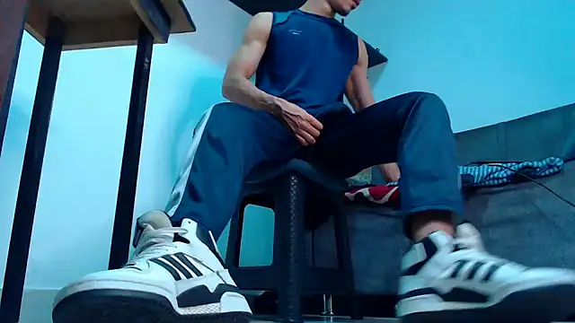 mastersmits live cam on StripChat