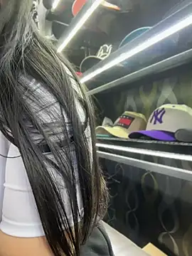 Katti_Barrera webcam