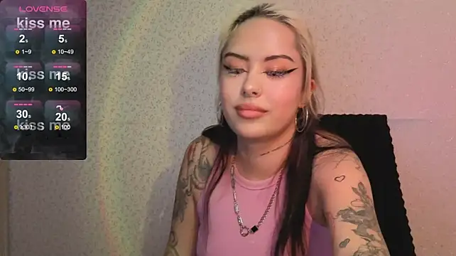 baby__kim webcam