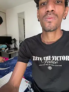 Miguel_bigcock webcam