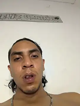 Monkey_uchiha777 webcam