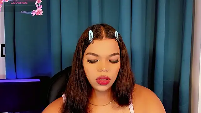 Keira_Fox31