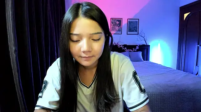 milana_marttt webcam