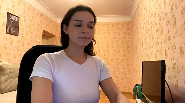 komerialimoros live cam on StripChat