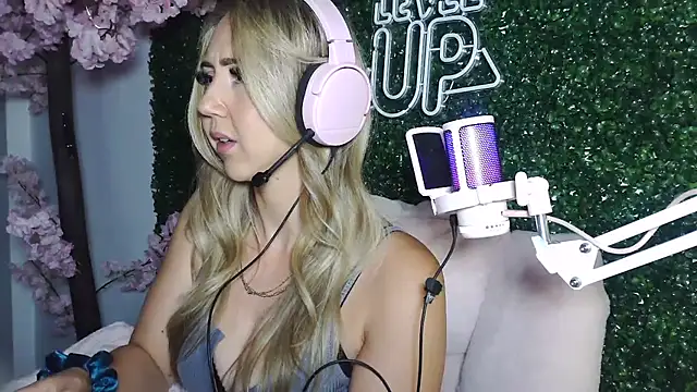 Ashtonrae4