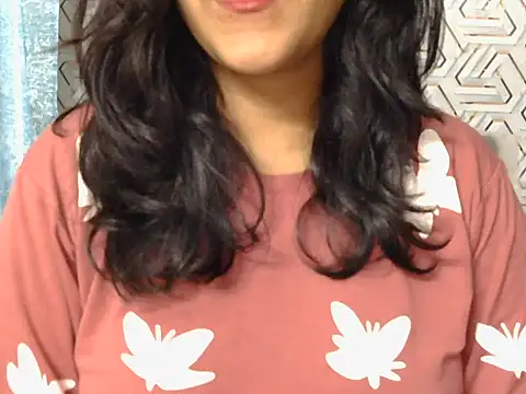 Queen_Avantika live cam preview