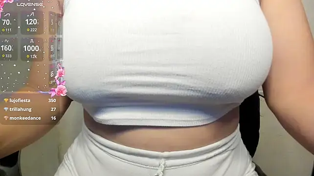 Tiffany_teressa live cam on StripChat