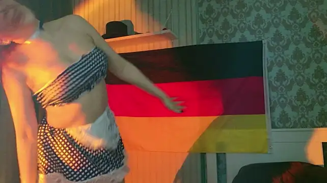 Mikka_Blush webcam