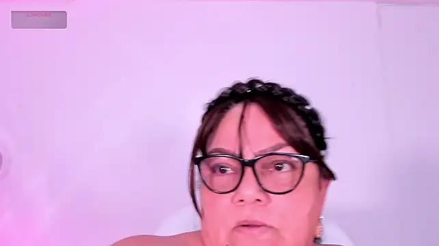 mommy_cute webcam