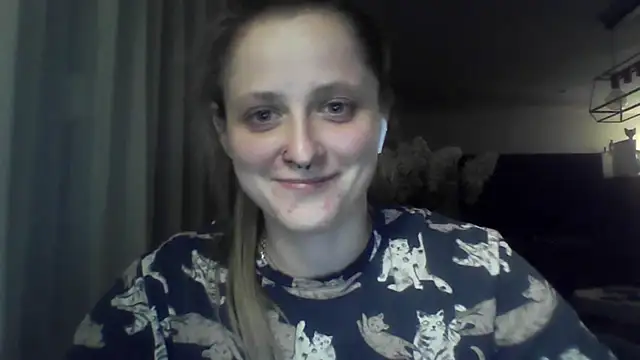 LeaWetGirl webcam