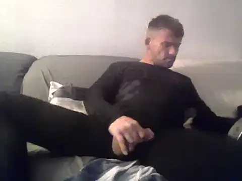 Cambitchboy webcam