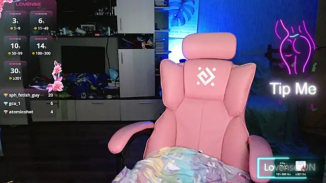 mischellemeow13