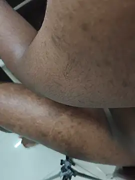 B-B-C-8