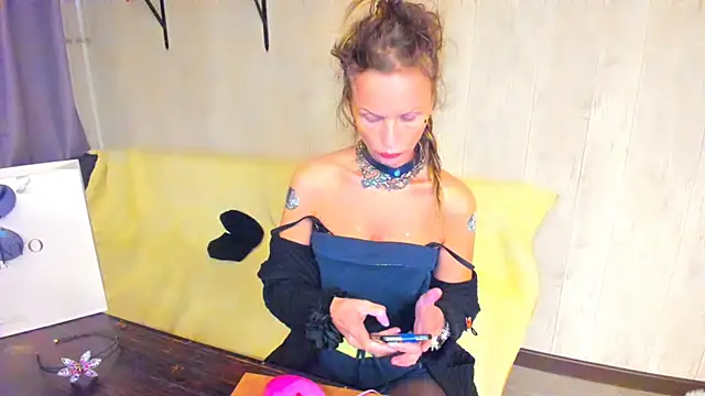 Elizabe_th webcam