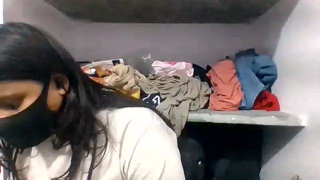 Ritu_Raj0 webcam
