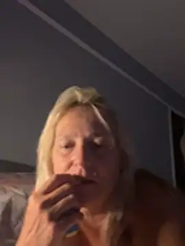 blondnboujee53