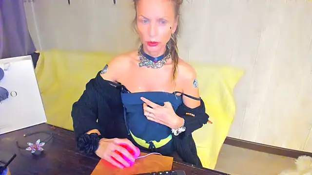 Elizabe_th