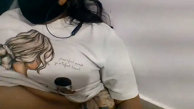 Ritu_Raj0 webcam