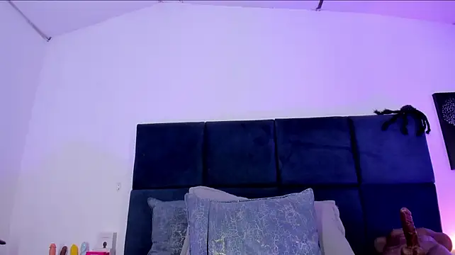 april_jones05